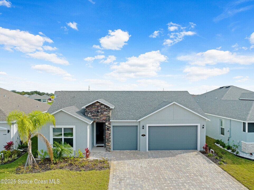 3517 Rixford Way in Palm Bay, FL - Building Photo