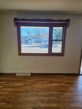 909 Cale Ave in Miles City, MT - Building Photo - Building Photo