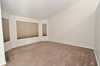2722 N Snow Goose Way in Meridian, ID - Building Photo - Building Photo