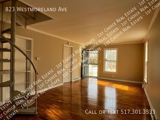 823 Westmoreland Ave in Lansing, MI - Building Photo - Building Photo