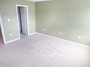 21351 Jettison Dr in Lexington Park, MD - Building Photo - Building Photo