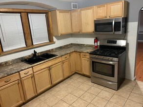 2345 Ridgeland Ave in Berwyn, IL - Building Photo - Building Photo