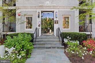 329 Rhode Island Ave NE in Washington, DC - Building Photo - Building Photo