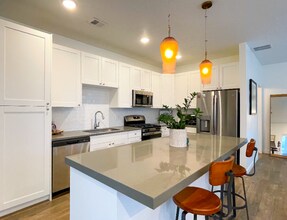 348 W 50 N in Layton, UT - Building Photo - Building Photo