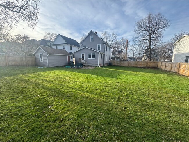 property at 20 Deland Park A