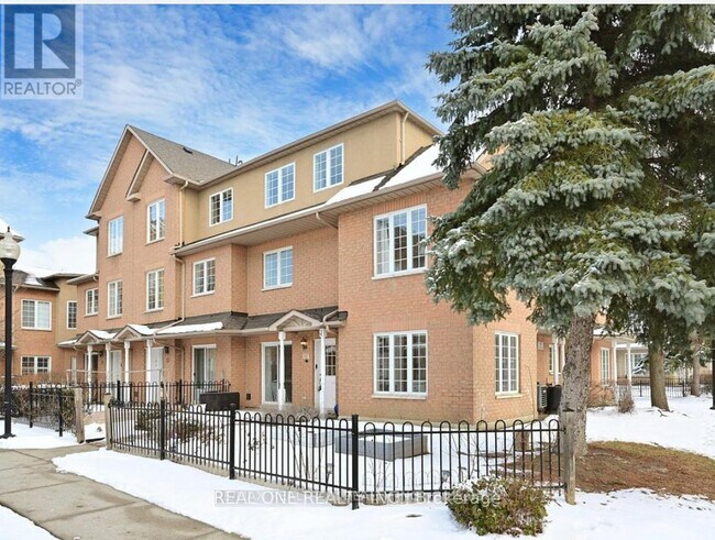 property at 12-112 St Moritz Way