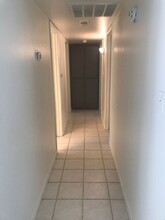 6804 Wilson Rd in Bakersfield, CA - Building Photo - Building Photo