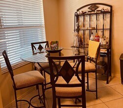 9330 Clubside Cir in Sarasota, FL - Building Photo - Building Photo