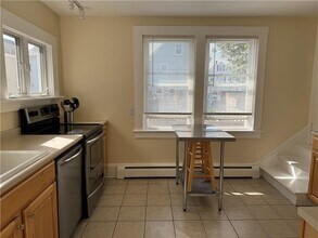 49 Connection St in Newport, RI - Building Photo - Building Photo