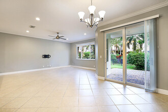 2062 Foxtail View Ct in West Palm Beach, FL - Building Photo - Building Photo