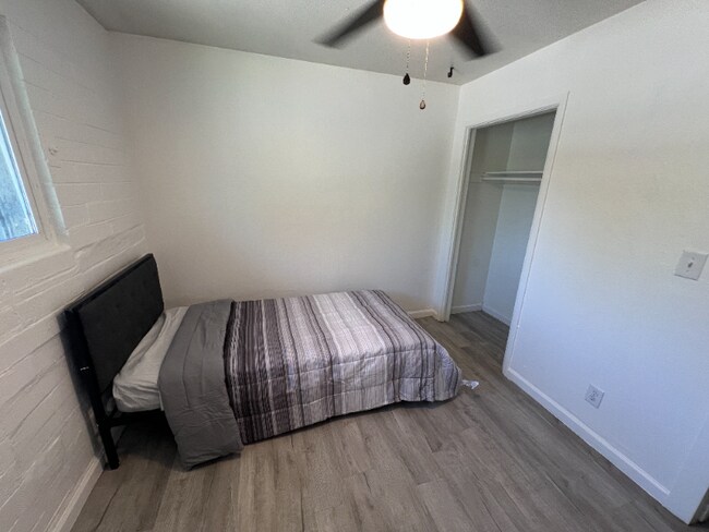 2019 E Southern Ave in Phoenix, AZ - Building Photo - Building Photo
