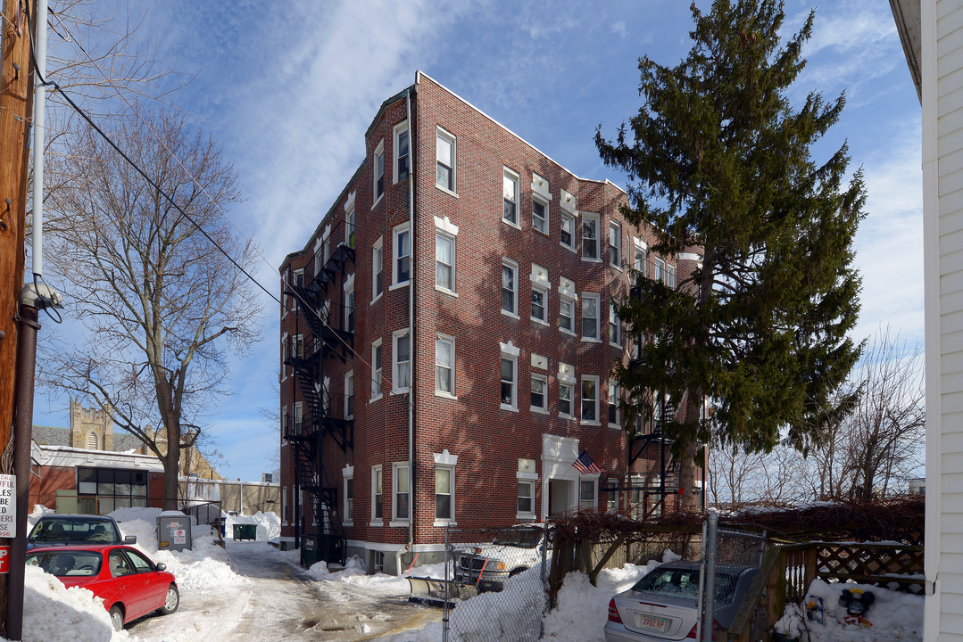 Holmes Street Apartments in Quincy, MA - Building Photo