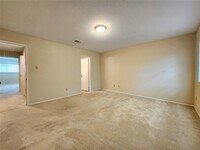 2506 Bering Dr photo'