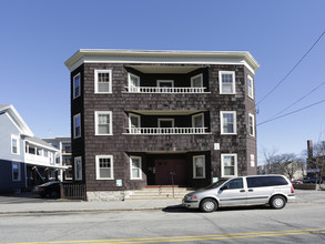 757-759 Merrimack St in Lowell, MA - Building Photo - Building Photo