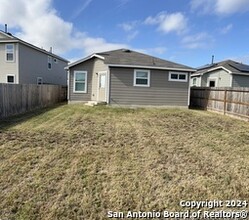 9546 Ranch Lp in San Antonio, TX - Building Photo - Building Photo