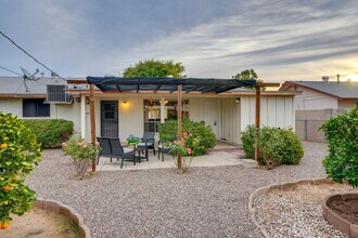 11662 N Hacienda Dr in Sun City, AZ - Building Photo - Building Photo