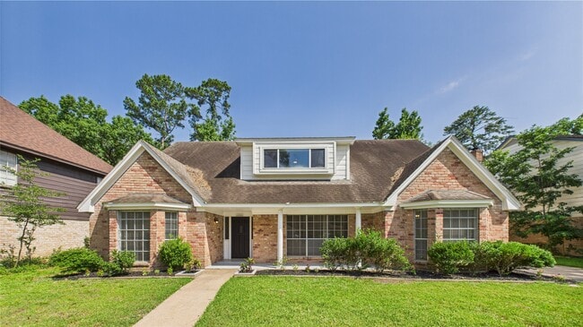 property at 1107 Verret Ln