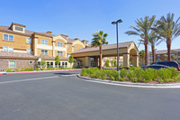 Red Rock Pointe in Las Vegas, NV - Building Photo - Primary Photo