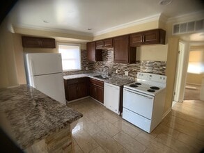 12819 Lenore in Redford, MI - Building Photo - Building Photo