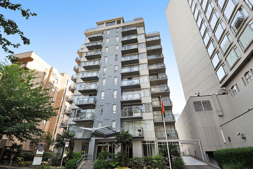 Somerset in Vancouver, BC - Building Photo