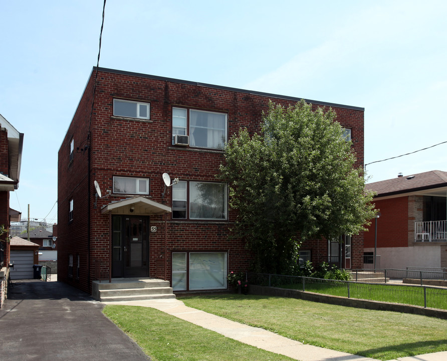 53-55 Kirknewton Rd in Toronto, ON - Building Photo