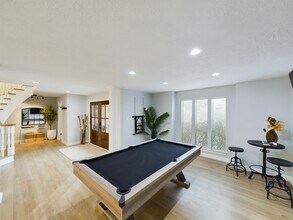 7702 Antoine Dr in Houston, TX - Building Photo - Building Photo