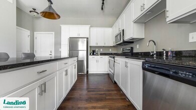 41 E 9th Ave in Columbus, OH - Building Photo - Building Photo