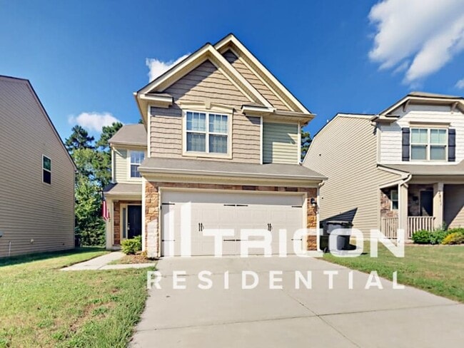 property at 2807 Old House Cir