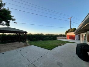 779 Almond Dr in Clovis, CA - Building Photo - Building Photo
