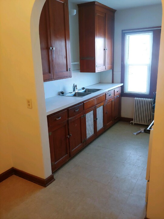 119 3rd Ave E in Shakopee, MN - Building Photo