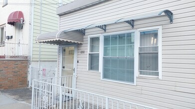 6202 Meadowview Ave in North Bergen, NJ - Building Photo - Building Photo