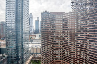635 W 42nd St in New York, NY - Building Photo - Building Photo