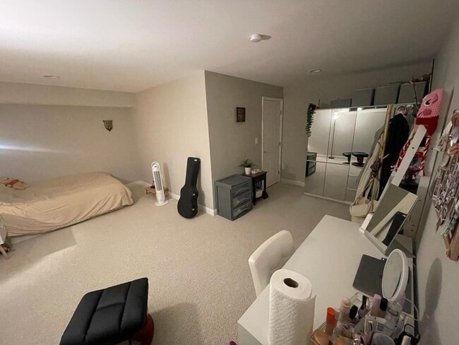 3846 Farrcroft Grn, Unit Farrcroft Green