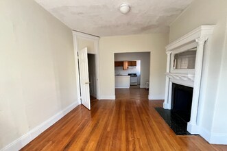 1788 Beacon St in Brookline, MA - Building Photo - Building Photo