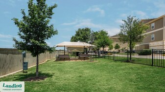 2745 Westpointe Dr, Unit 14307 in New Braunfels, TX - Building Photo