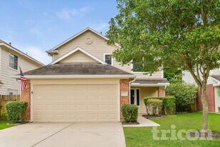 7215 Lazy Summer Ct in Magnolia, TX - Building Photo