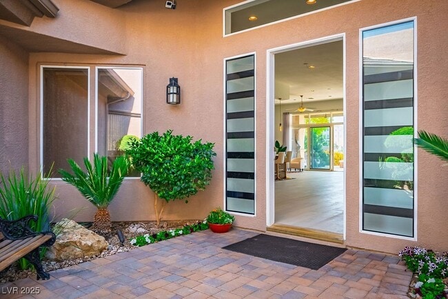property at 9233 Canyon Mesa Dr