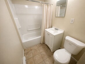 7 Vinson St in Worcester, MA - Building Photo - Building Photo