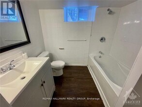 466 O'Connor St in Ottawa, ON - Building Photo - Building Photo