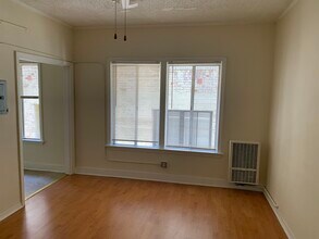 415 S Grand View St, Unit Grand View in Los Angeles, CA - Foto de edificio - Building Photo