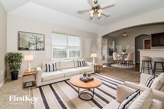 1818 Willowbrook Dr in Terrell, TX - Building Photo - Building Photo