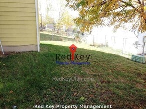 615-617-617 Smelter Rd in Tooele, UT - Building Photo - Building Photo