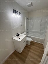 1018 N Volutsia in Wichita, KS - Building Photo - Building Photo