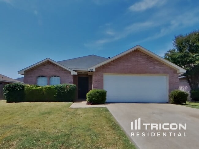 property at 1505 Nightingale Ct