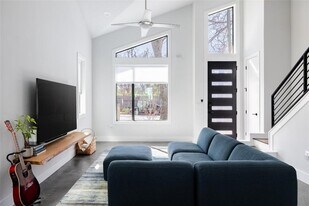 3018 Garwood St in Austin, TX - Building Photo