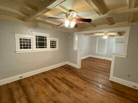 130 Congress St in Cohoes, NY - Building Photo