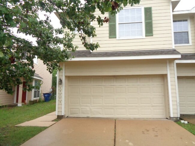 property at 17111 Oakwood Chase Dr