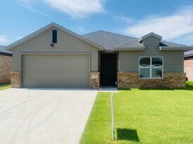 7731 97th St in Lubbock, TX - Building Photo