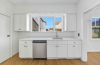 21 Wolcott St in Malden, MA - Building Photo - Building Photo