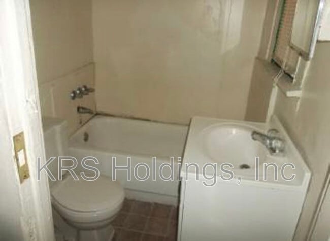 862 Rugby St in Norfolk, VA - Building Photo - Building Photo